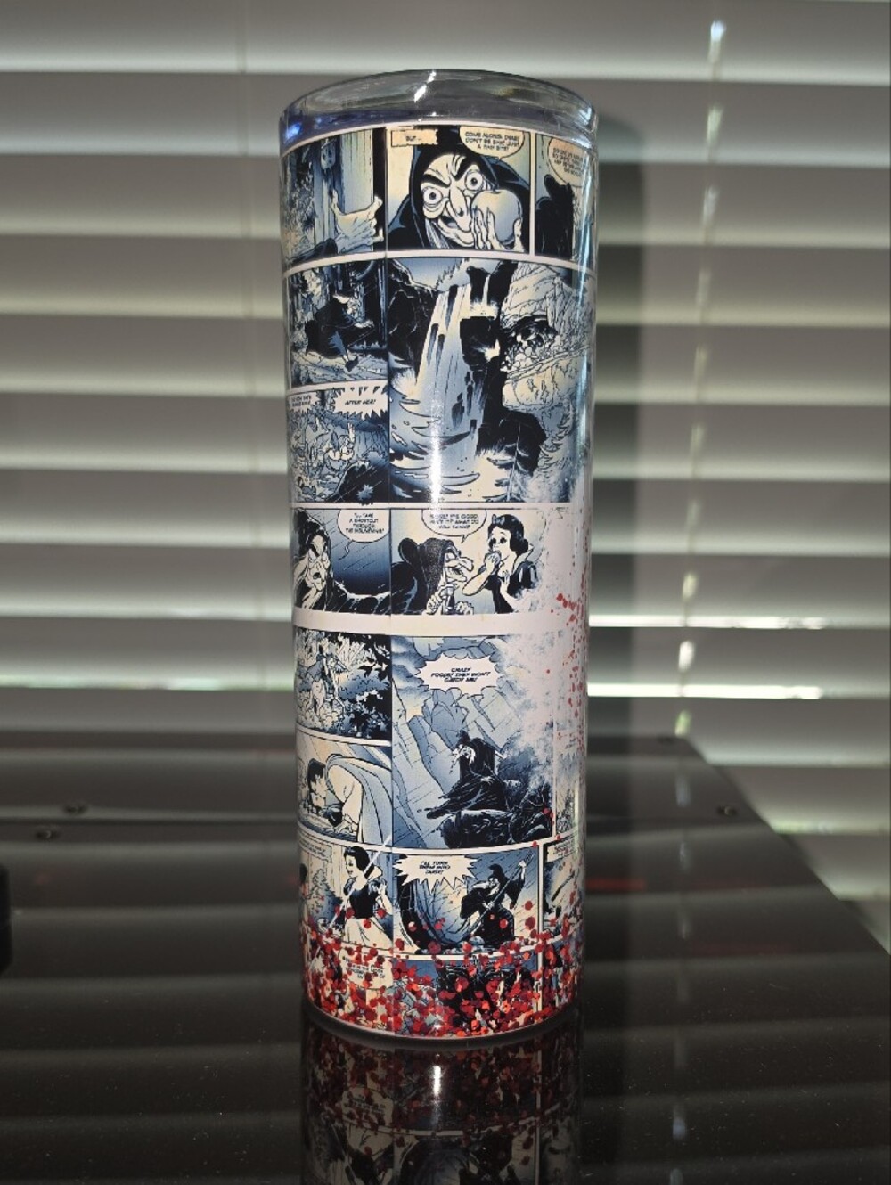 Snow White Character Tumbler with Red Glitter Stainless Steel W/ Lid - Picture 3 of 4